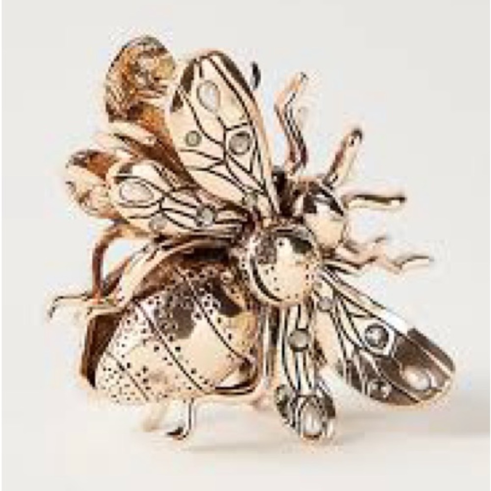 FREE PEOPLE Modern Metal Claw Clip Bee